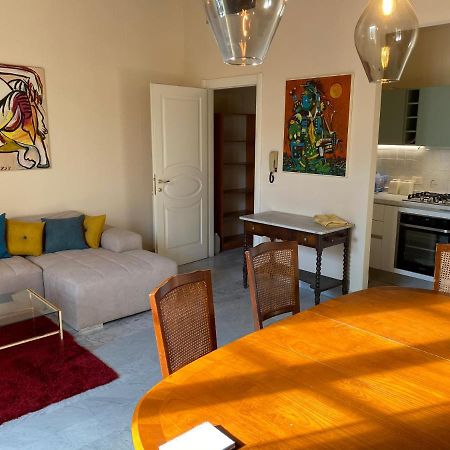 Renovated Apartment With 3 Bedrooms In An Historic Palazzo Between Port And Old Town Livorno Bagian luar foto